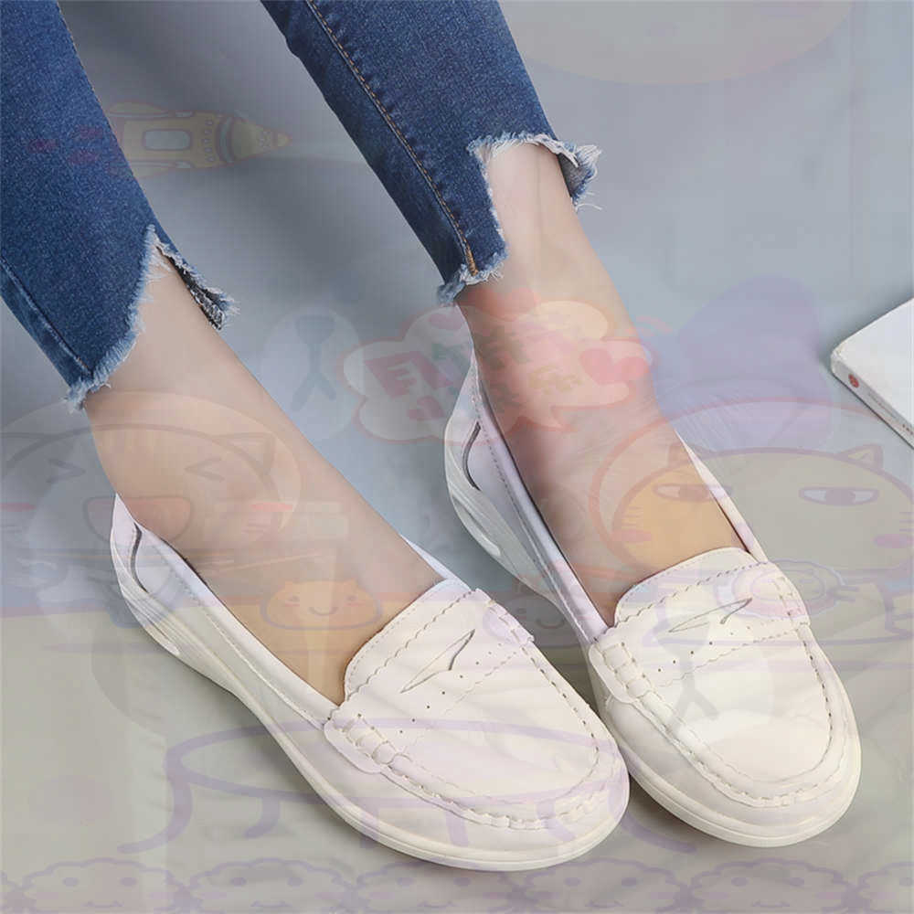 Best Vintage Collectible Items - Sepatu Ukuran Besar Wanita Slip-On Lembut